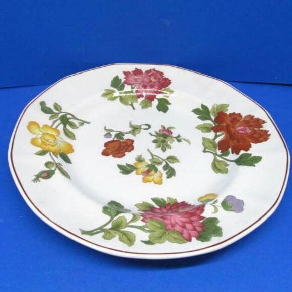 Wedgwood  Kimono Georgetown Collection 8" Plate In Very Good Condition - Picture 4 of 10